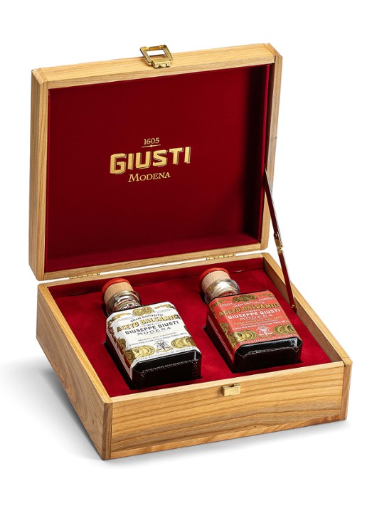 Giusti Balsamico di Modena 2 & 3 Medaglie balsamicoazijn 2 x 100 ml