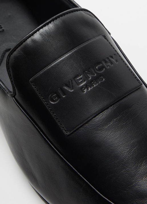 Givenchy Label loafer van lamsleer - detail 4 zwart