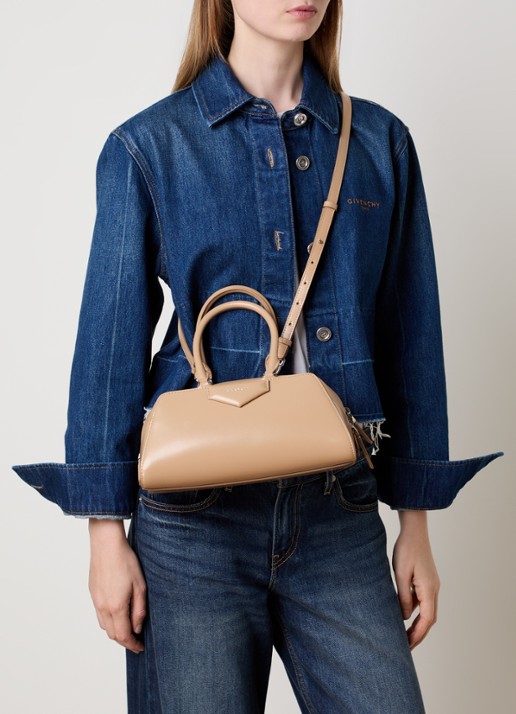 Givenchy Mini Antigona East-West handtas van kalfsleer met afneembare schouderriem - voorkant 8 beige