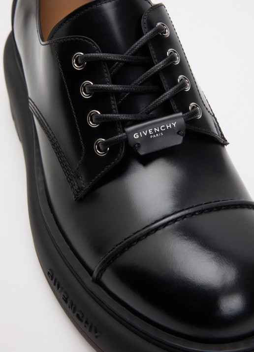 Givenchy Veterschoen van leer met logo - detail 4 zwart