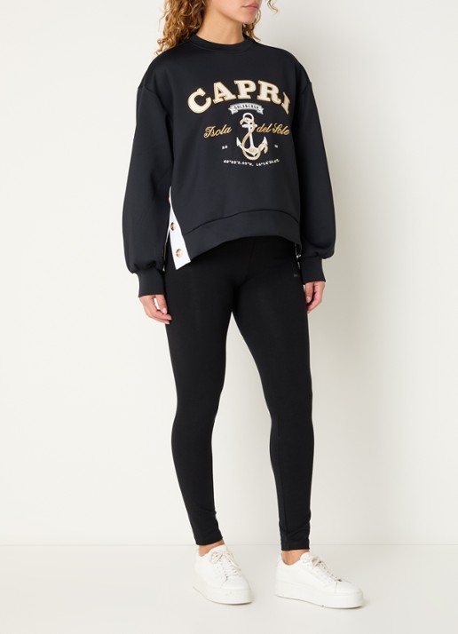 Goldbergh Fico sweater met borduring en knoopdetail - voorkant 4 zwart