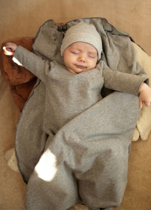 Gray Label Baby muts met streepprint - voorkant 4 grijsmele