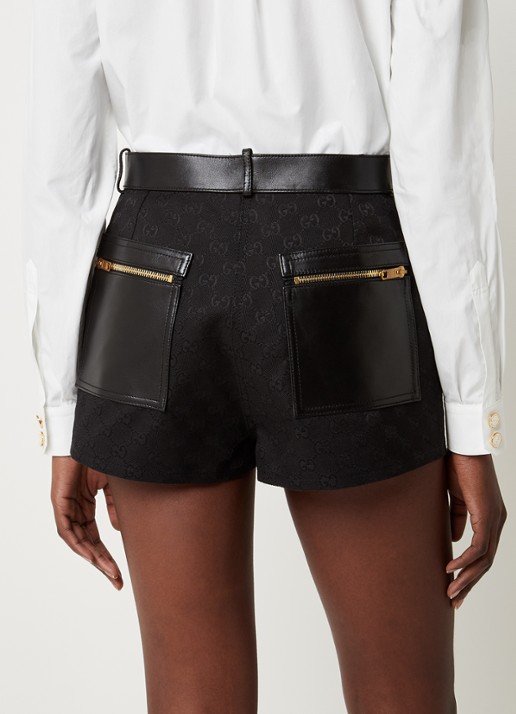 Gucci Mid waist slim fit korte broek met logoprint en details van lamsleer  - achterkant zwart
