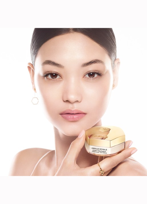 Guerlain Abeille Royale Honey Treatment Day Cream - dagcrème - detail 5 undefined