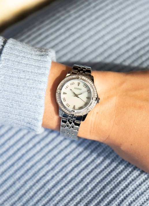 GUESS Colette horloge GW1027L1 - detail zilver