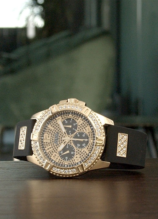 GUESS Frontier horloge W1132G1 - detail 4 goud