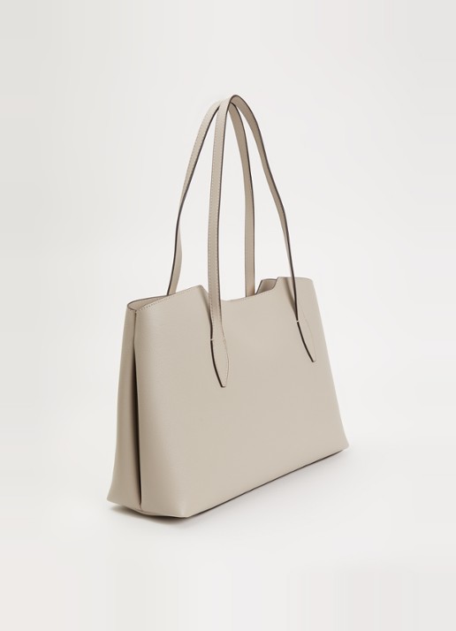 GUESS Melody schoudertas met uitneembaar etui en tasbedel  - achterkant 4 taupe