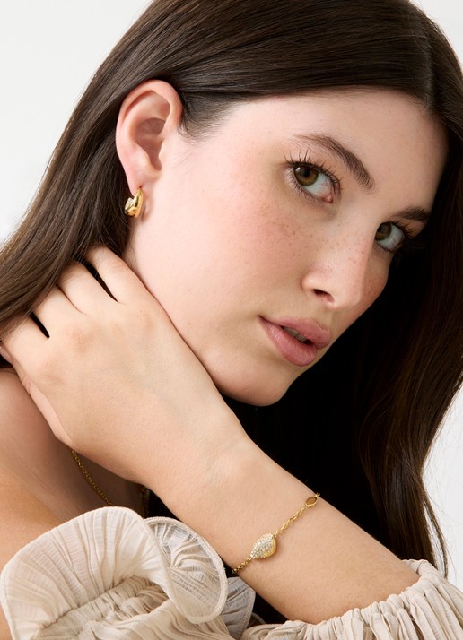 GUESS Oorringen JUBE06249JWYGT-U - voorkant 2 goud