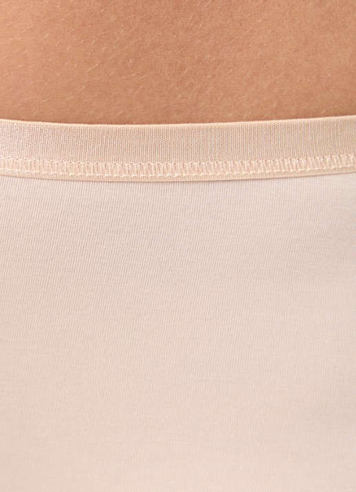 Hanro Cotton Sensation shorty - detail 3 beige