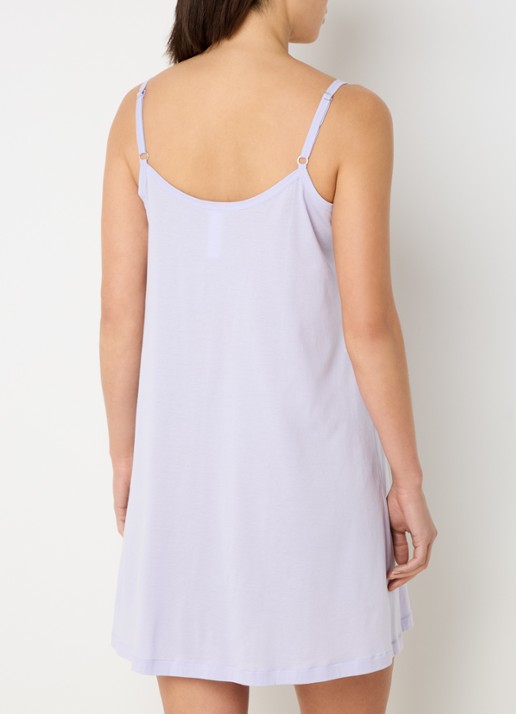 Hanro Juliet slipdress met plooidetail - achterkant paars