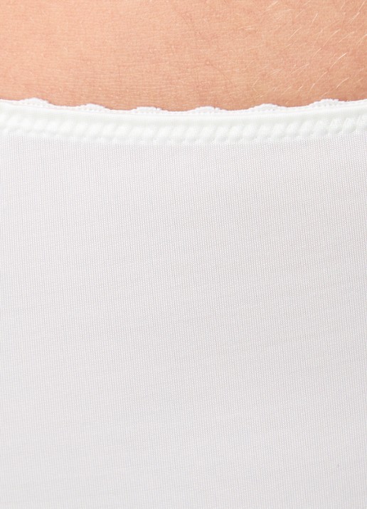Hanro Satin Deluxe slip - detail 4 gebroken wit