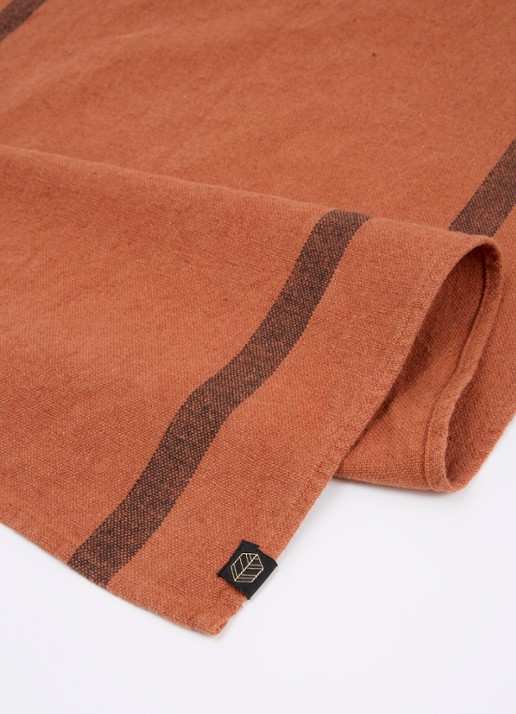 Haomy Côme theedoek in linnenblend 46 x 70 cm - voorkant 2 roodbruin