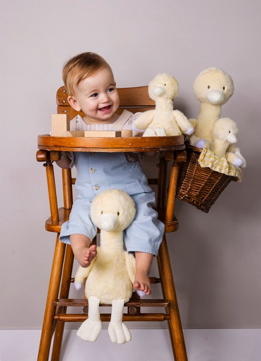 Happy Horse Cosy eendje knuffel 22 cm - voorkant 2 geel