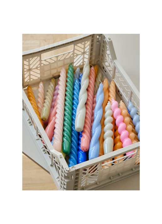 Hay Candle Long kaars set van 6 - voorkant 2 multicolor