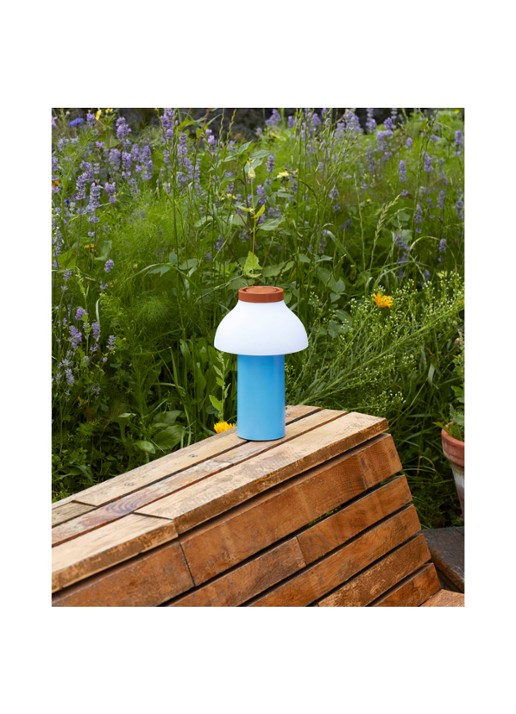 Hay PC draadloze tafellamp 22 x Ø14 cm - detail blauw