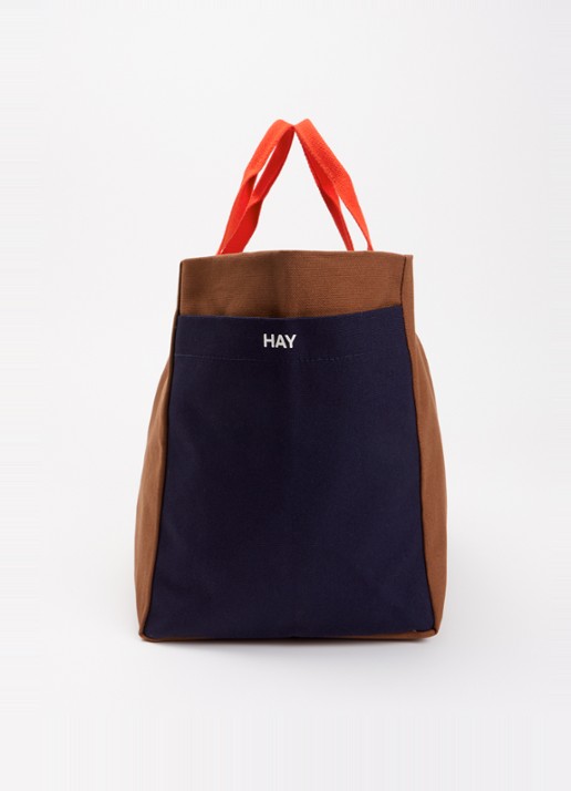 Hay Weekend Small shopper van canvas - detail 2 bruin