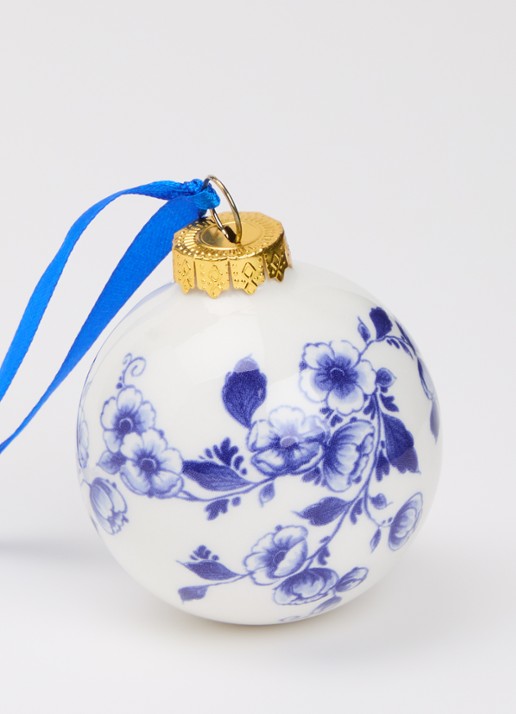 Heinen Delfts Blauw Bloemen kerstbal 5 cm - detail gebroken wit