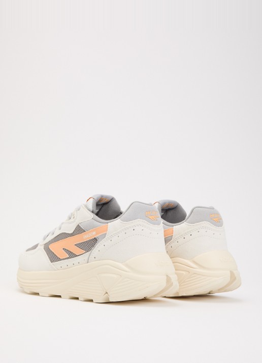 Hi-Tec HTS Shadow RGS sneaker van suède met details van mesh - achterkant orange