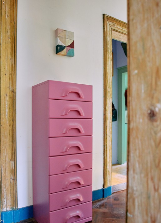 HKliving Pocket Exhibit: Palette wandelement 26 x 20 cm - detail 4 roze