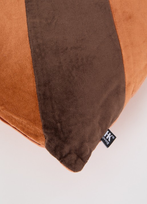 HKliving Striped Velvet sierkussen 40 x 60 cm - detail 4 roestbruin