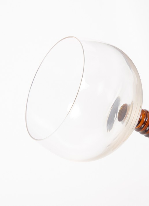 HKliving Swirl laag wijnglas 35 cl - detail 3 okergeel