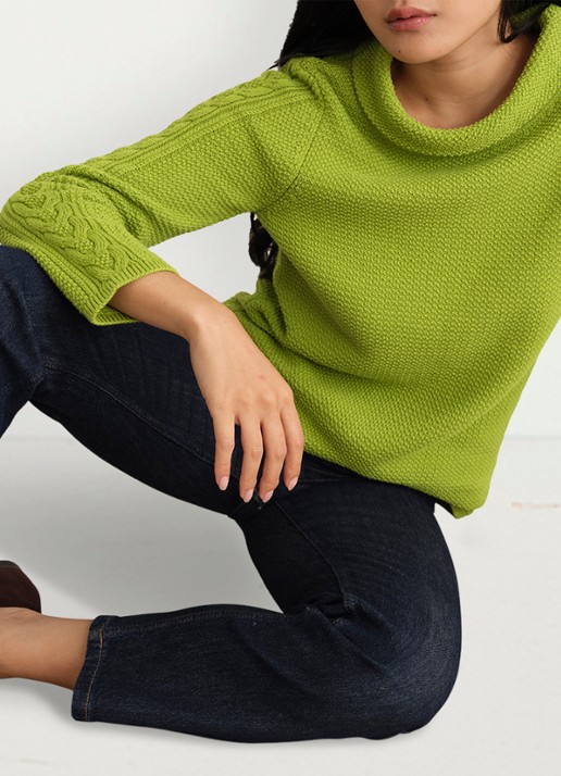 Hobbs Camilla grofgebreide trui met col - detail 4 groen