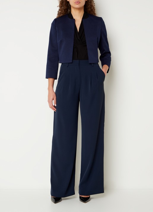 Hobbs Elize bolero met schoudervulling - voorkant 3 donkerblauw