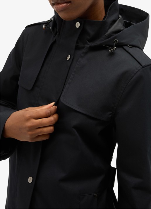 Hobbs Felicia regenjas met capuchon en steekzakken - detail 4 donkerblauw