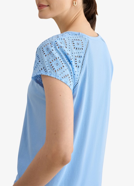 Hobbs Ivana T-shirt met broderie  - detail 3 lichtblauw