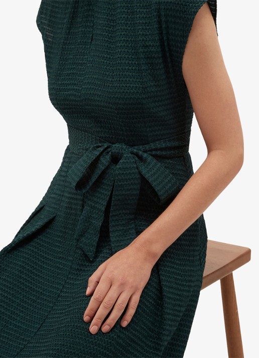 Hobbs Viviene midi jurk met strikceintuur - detail groen