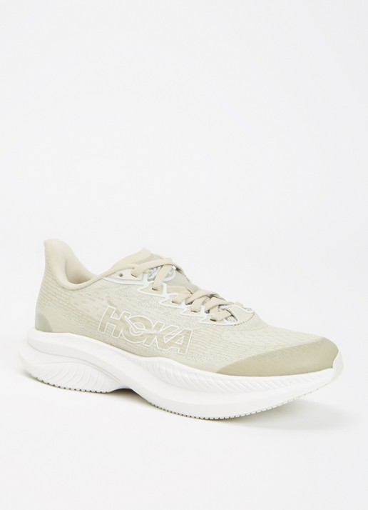 HOKA Mach 6 hardloopschoen met mesh details - voorkant 2 lindegroen