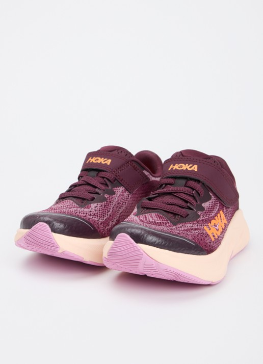 HOKA Rincon 4 hardloopschoen met gebreid bovenwerk en logo - voorkant 4 fuchsia