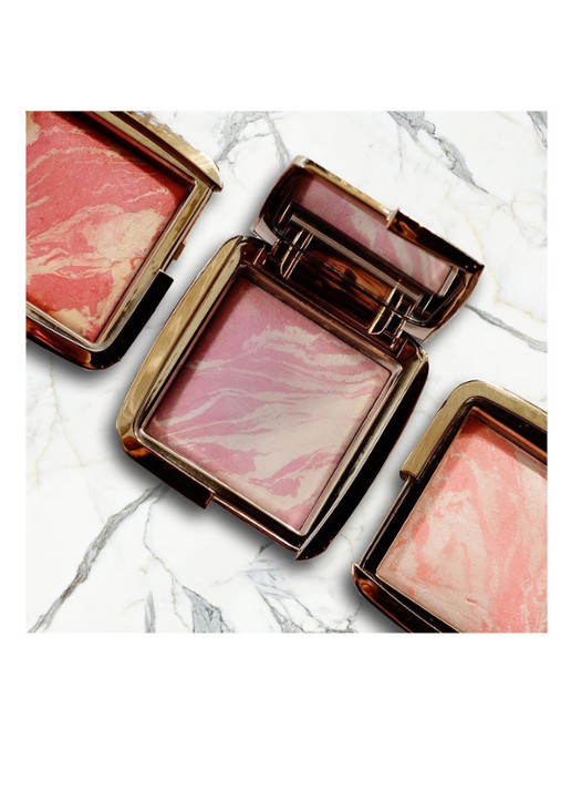 Hourglass AMBIENT™ Lighting Blush - detail 6 dim infusion