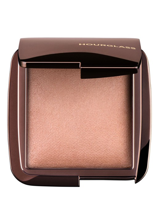 Hourglass AMBIENT™ Lightning Finishing powder - lichtreflecterend poeder - voorkant radiant light