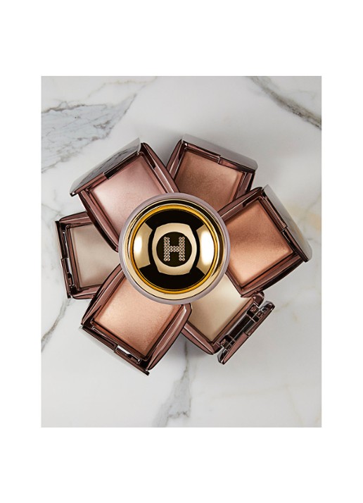Hourglass AMBIENT™ Lightning Finishing powder - lichtreflecterend poeder - voorkant 2 radiant light