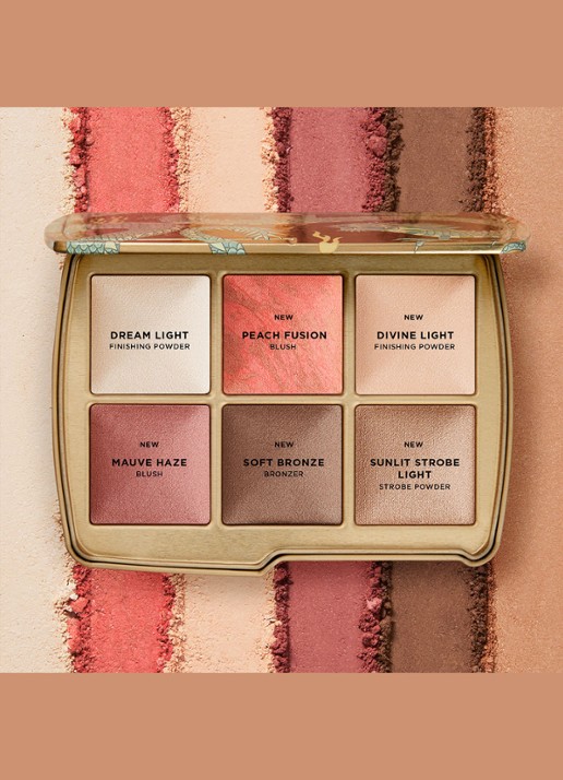 Hourglass Lighting Edit Unlocked - Limited Editon poeder, blush, countour & highlight palette - detail 2 dragon