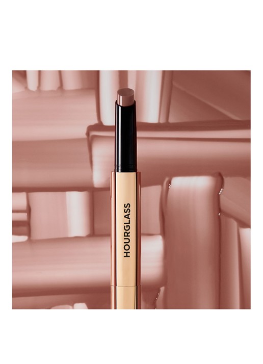 Hourglass Phantom Volumizing Glossy Balm - getinte lipbalsem - detail 3 rise 100