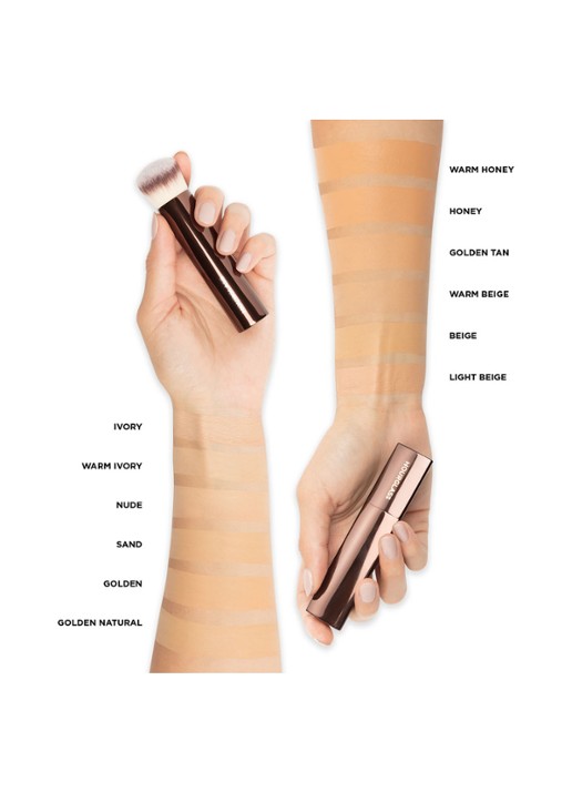 Hourglass VANISH™ Seamless Finish Foundation Stick - detail 5 13.5 - natural amber