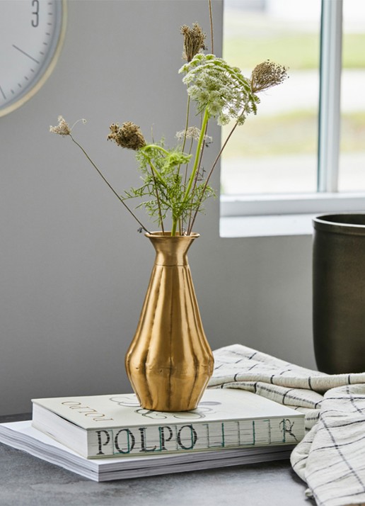 House Doctor Violet vaas 20 cm - voorkant 4 goud
