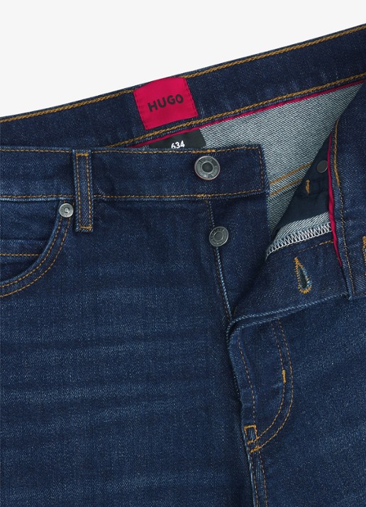 HUGO 634 slim fit jeans met donkere wassing - detail 4 indigo