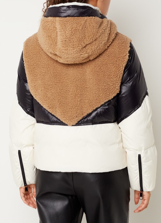 HUGO BOSS Plockena puffer jack met donsvulling en ritszakken  - achterkant 4 beige