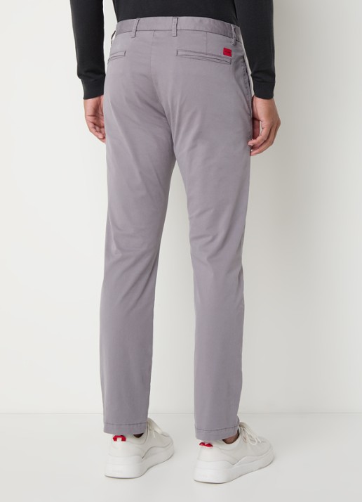 HUGO David slim fit chino met stretch - achterkant 5 grijs