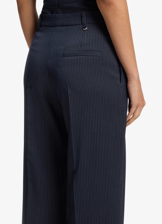 HUGO High waist wide fit pantalon met krijtstreep - detail 3 donkerblauw