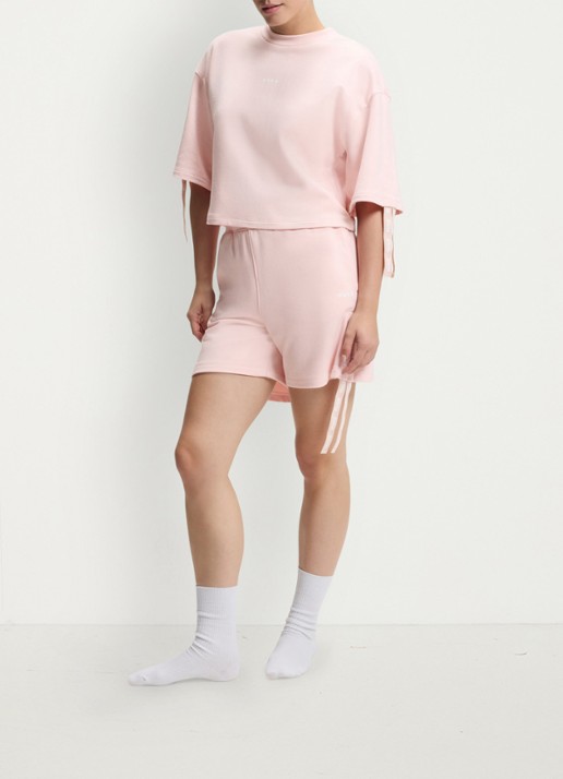 HUGO Loose fit korte broek met logo - voorkant 4 lichtroze