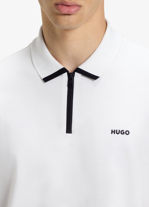 HUGO Polo van katoenpiqué met contrastlogo - detail 7 white-100 / wit