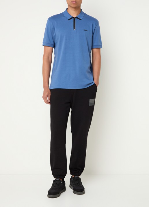 HUGO Polo van katoenpiqué met contrastlogo - voorkant 3 medium blue-427 / blauw