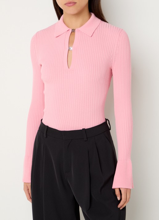 HUGO Sharro ribgebreide top met trompetmouw - detail roze