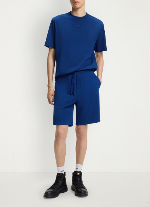 HUGO Short van katoenen sweatstof met logoprint - voorkant 5 open blue-498 / blauw