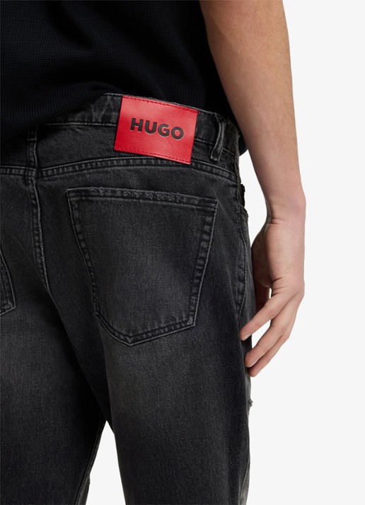HUGO Slim fit jeans met gekleurde wassing - detail 2 zwart