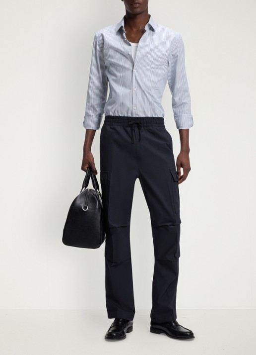 HUGO Straight fit cargobroek met steekzakken - voorkant 5 donkerblauw